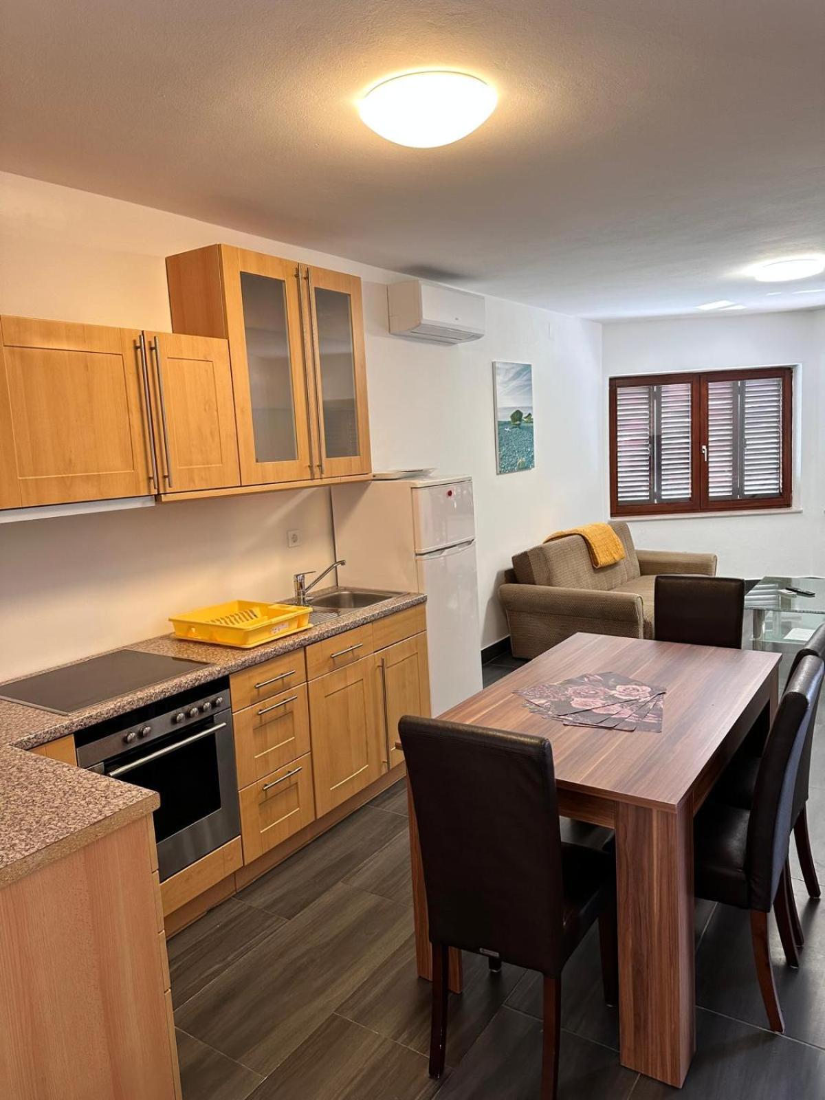 Apartman Nido Salatić Exterior foto